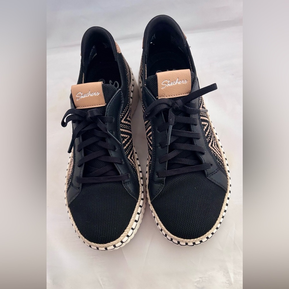 Skechers Black and Beige Casual Shoes